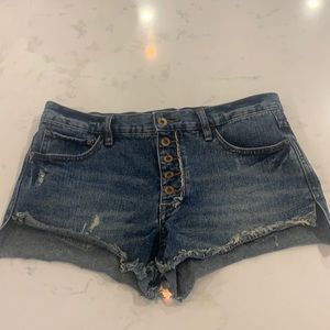 Free People Raw Hem Button fly denim shorts. EUC